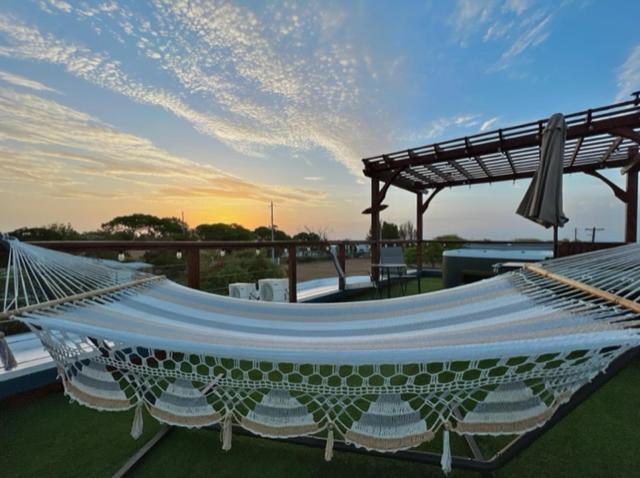 Sunset Coast Loft & Rooftop Aguacate Exterior photo
